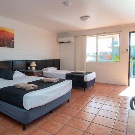 Longreach Most Central Motel Bagian luar foto