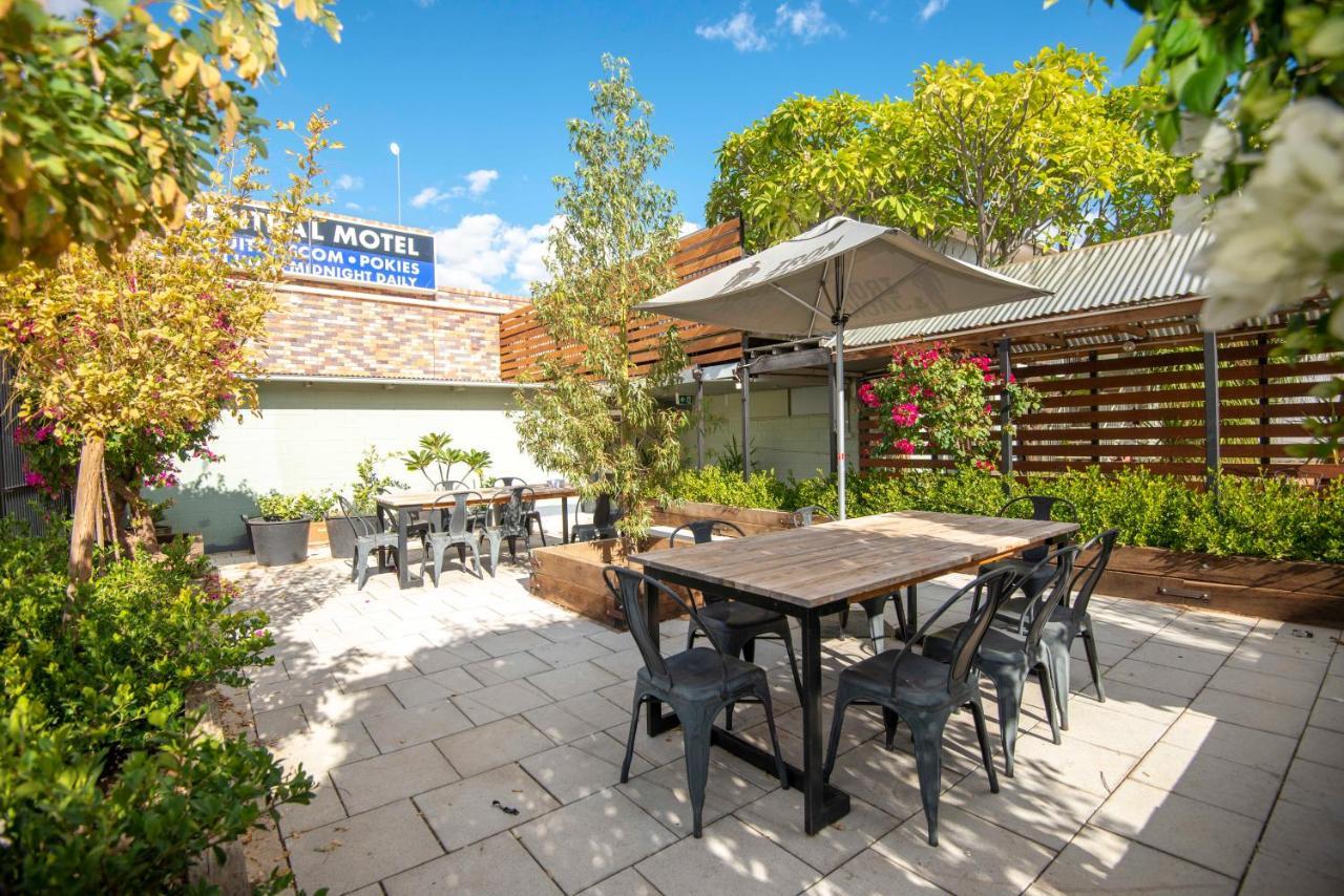 Longreach Most Central Motel Bagian luar foto